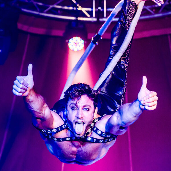 ATOMIC-Outlaw-900x900-V1