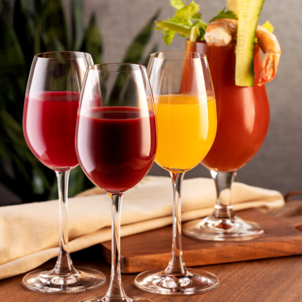 900x900-2022_0610_Venetian_MatteosBrunch_KeyLimePhoto_391