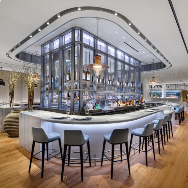 900x900-Experiences-03_10_21_VN_Milos-Architecture_Gray_KPG_09